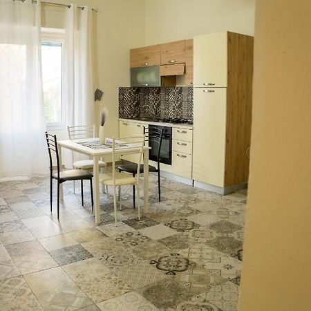 Janas Apartment Porto Torres Exterior photo